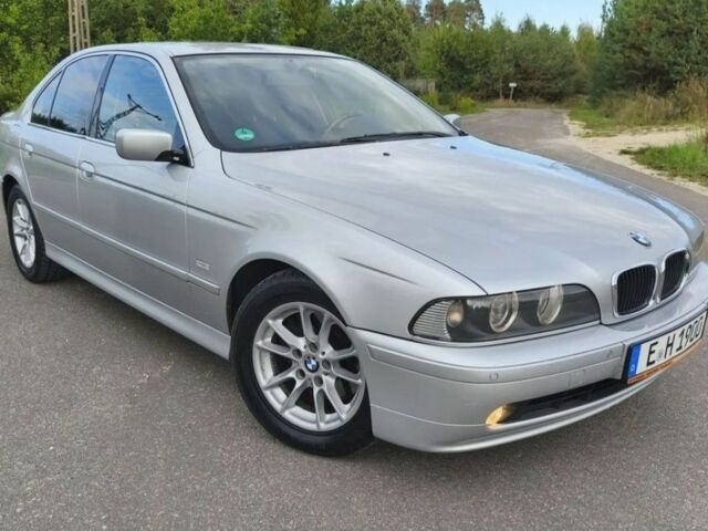 Сірий БМВ 5 Серія, об'ємом двигуна 3 л та пробігом 313 тис. км за 1700 $, фото 3 на Automoto.ua