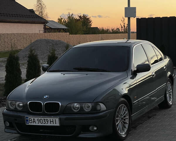 Серый БМВ 5 Серия, объемом двигателя 2.93 л и пробегом 600 тыс. км за 6400 $, фото 1 на Automoto.ua