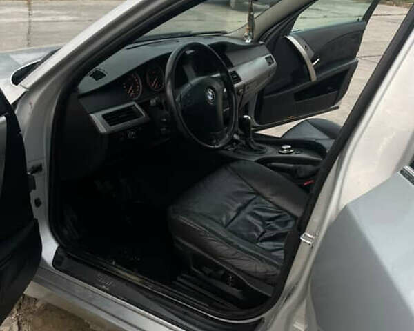 Сірий БМВ 5 Серія, об'ємом двигуна 3 л та пробігом 420 тис. км за 4100 $, фото 7 на Automoto.ua