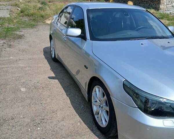 Серый БМВ 5 Серия, объемом двигателя 2.17 л и пробегом 200 тыс. км за 7300 $, фото 3 на Automoto.ua