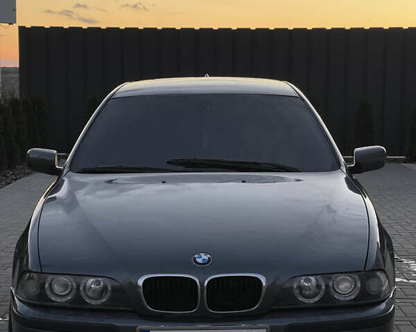 Серый БМВ 5 Серия, объемом двигателя 2.93 л и пробегом 600 тыс. км за 6400 $, фото 11 на Automoto.ua