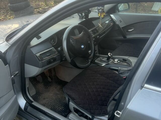 Серый БМВ 5 Серия, объемом двигателя 3 л и пробегом 3 тыс. км за 3779 $, фото 3 на Automoto.ua