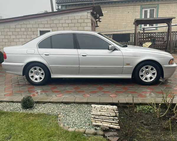 Серый БМВ 5 Серия, объемом двигателя 2.17 л и пробегом 280 тыс. км за 5200 $, фото 4 на Automoto.ua