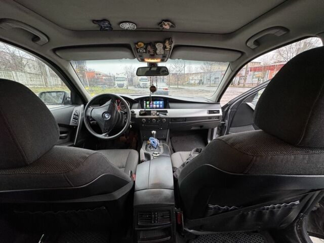 Серый БМВ 5 Серия, объемом двигателя 3 л и пробегом 3 тыс. км за 4400 $, фото 6 на Automoto.ua