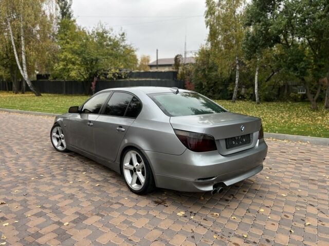 Сірий БМВ 5 Серія, об'ємом двигуна 3 л та пробігом 130 тис. км за 4700 $, фото 3 на Automoto.ua
