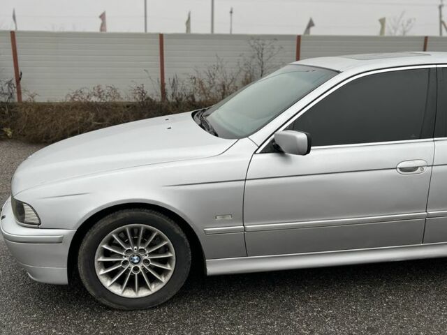 Сірий БМВ 5 Серія, об'ємом двигуна 2.5 л та пробігом 330 тис. км за 5800 $, фото 4 на Automoto.ua