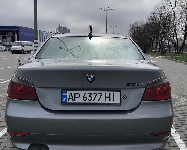 Серый БМВ 5 Серия, объемом двигателя 3 л и пробегом 500 тыс. км за 6000 $, фото 9 на Automoto.ua