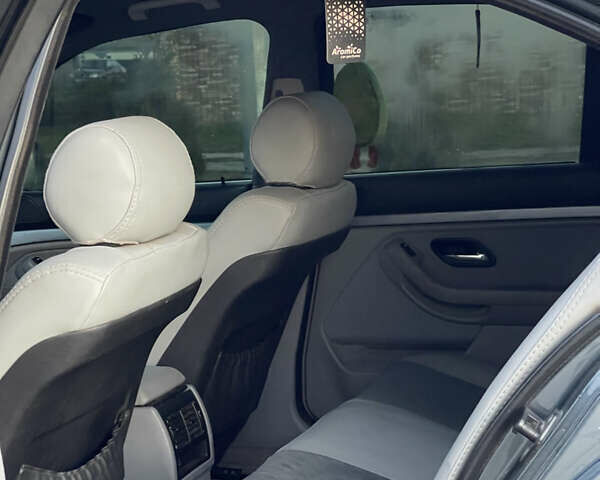 Серый БМВ 5 Серия, объемом двигателя 2.93 л и пробегом 600 тыс. км за 6400 $, фото 15 на Automoto.ua