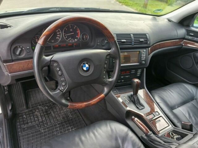 Сірий БМВ 5 Серія, об'ємом двигуна 3 л та пробігом 313 тис. км за 1700 $, фото 5 на Automoto.ua