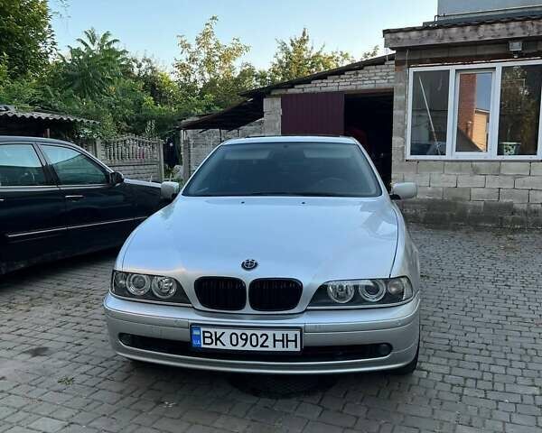 Сірий БМВ 5 Серія, об'ємом двигуна 2.5 л та пробігом 416 тис. км за 7250 $, фото 1 на Automoto.ua