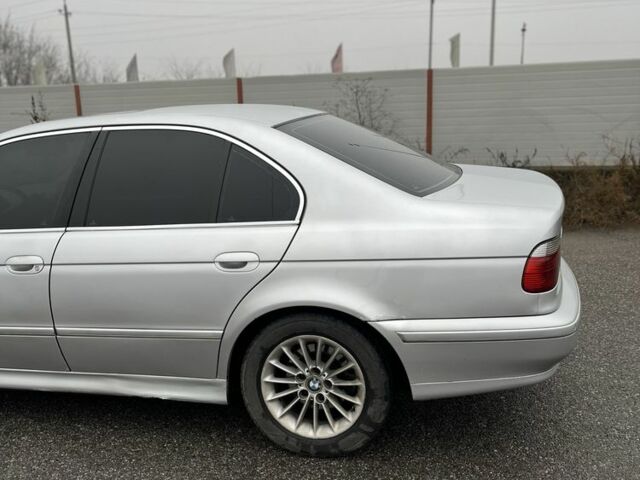 Сірий БМВ 5 Серія, об'ємом двигуна 2.5 л та пробігом 330 тис. км за 5800 $, фото 5 на Automoto.ua