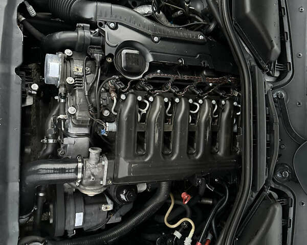 Серый БМВ 5 Серия, объемом двигателя 3 л и пробегом 345 тыс. км за 9500 $, фото 11 на Automoto.ua