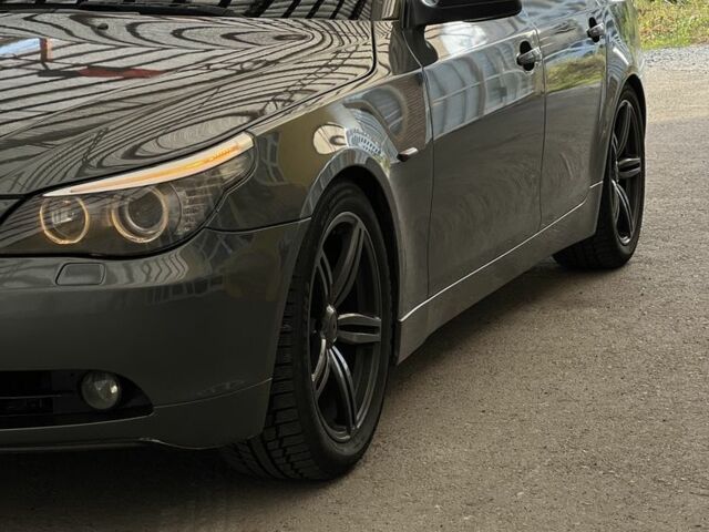 Сірий БМВ 5 Серія, об'ємом двигуна 3 л та пробігом 340 тис. км за 7499 $, фото 12 на Automoto.ua