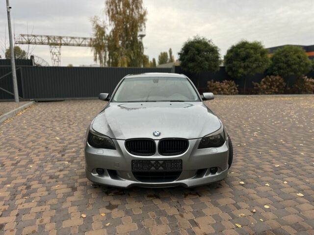 Сірий БМВ 5 Серія, об'ємом двигуна 3 л та пробігом 130 тис. км за 4700 $, фото 2 на Automoto.ua