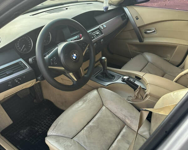 Серый БМВ 5 Серия, объемом двигателя 2.99 л и пробегом 210 тыс. км за 8300 $, фото 4 на Automoto.ua