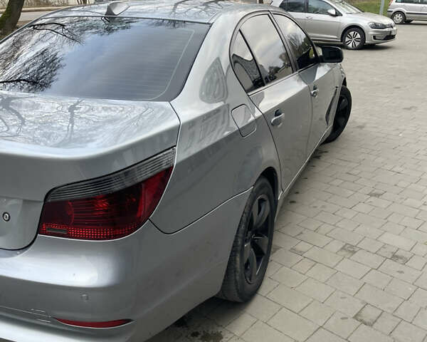 Сірий БМВ 5 Серія, об'ємом двигуна 2.99 л та пробігом 341 тис. км за 7499 $, фото 28 на Automoto.ua