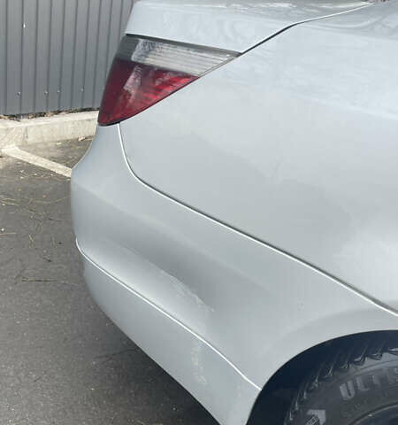 Серый БМВ 5 Серия, объемом двигателя 3 л и пробегом 400 тыс. км за 7500 $, фото 9 на Automoto.ua