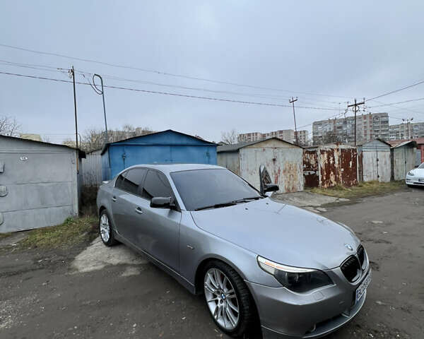 Сірий БМВ 5 Серія, об'ємом двигуна 3 л та пробігом 333 тис. км за 7500 $, фото 7 на Automoto.ua