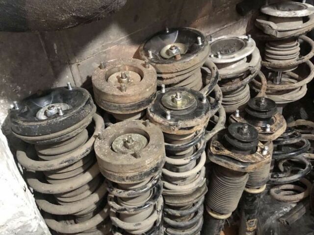 Сірий БМВ 5 Серія, об'ємом двигуна 2.5 л та пробігом 250 тис. км за 2010 $, фото 16 на Automoto.ua