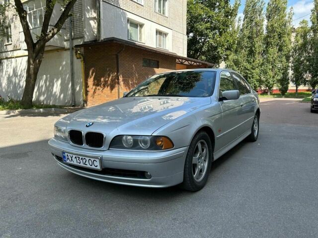 Серый БМВ 5 Серия, объемом двигателя 2.5 л и пробегом 322 тыс. км за 6500 $, фото 2 на Automoto.ua