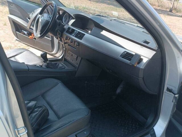 Серый БМВ 5 Серия, объемом двигателя 2.2 л и пробегом 315 тыс. км за 6800 $, фото 8 на Automoto.ua