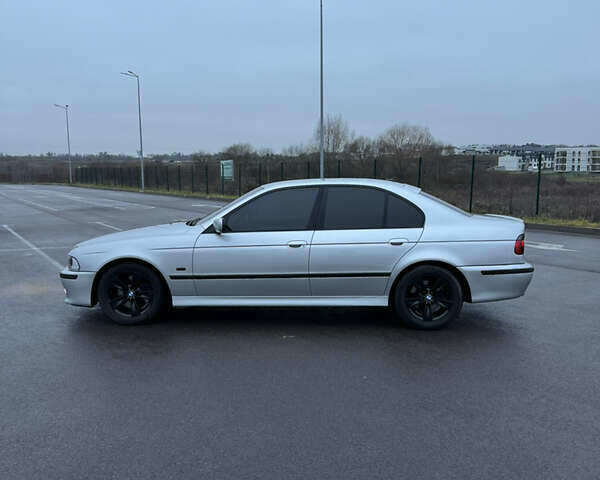 Сірий БМВ 5 Серія, об'ємом двигуна 3 л та пробігом 535 тис. км за 7888 $, фото 8 на Automoto.ua