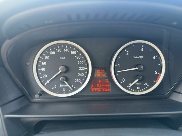 Сірий БМВ 5 Серія, об'ємом двигуна 3 л та пробігом 312 тис. км за 4000 $, фото 11 на Automoto.ua