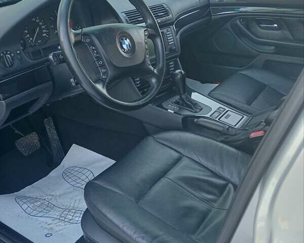 Сірий БМВ 5 Серія, об'ємом двигуна 2.5 л та пробігом 390 тис. км за 9200 $, фото 17 на Automoto.ua