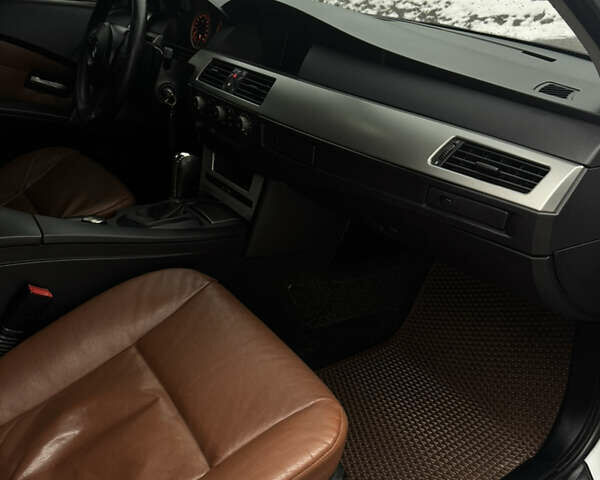 Серый БМВ 5 Серия, объемом двигателя 2.17 л и пробегом 273 тыс. км за 5799 $, фото 14 на Automoto.ua