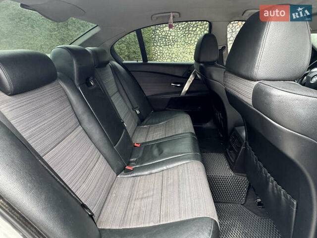 Серый БМВ 5 Серия, объемом двигателя 2.2 л и пробегом 365 тыс. км за 5900 $, фото 12 на Automoto.ua