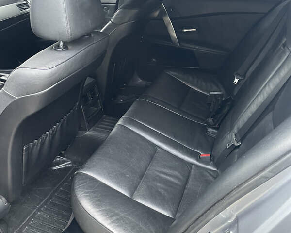 Сірий БМВ 5 Серія, об'ємом двигуна 2.99 л та пробігом 341 тис. км за 7499 $, фото 14 на Automoto.ua