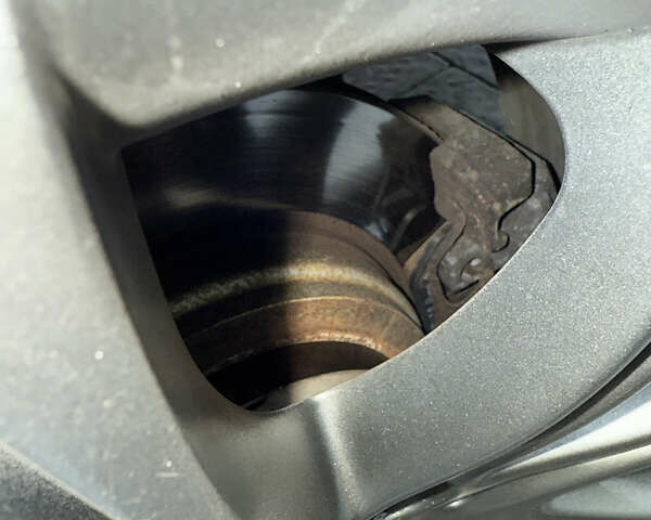 Сірий БМВ 5 Серія, об'ємом двигуна 3 л та пробігом 330 тис. км за 9400 $, фото 30 на Automoto.ua