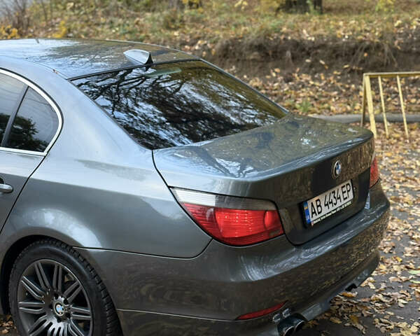 Серый БМВ 5 Серия, объемом двигателя 2.5 л и пробегом 336 тыс. км за 7500 $, фото 12 на Automoto.ua