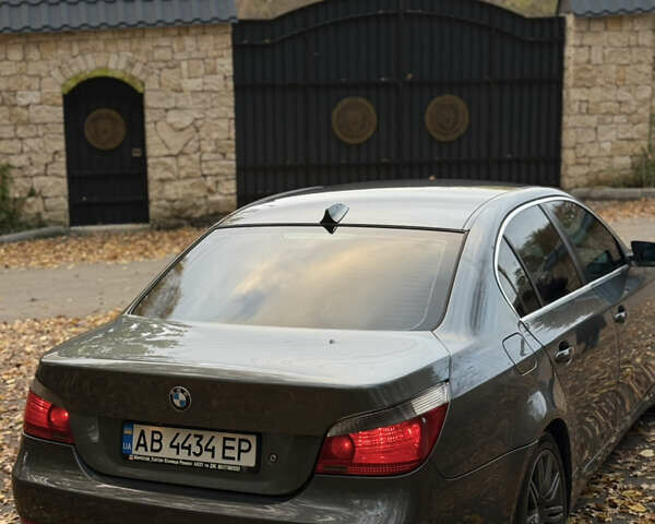Серый БМВ 5 Серия, объемом двигателя 2.5 л и пробегом 336 тыс. км за 7500 $, фото 9 на Automoto.ua