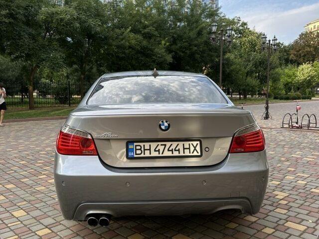 Серый БМВ 5 Серия, объемом двигателя 4.5 л и пробегом 260 тыс. км за 9500 $, фото 6 на Automoto.ua