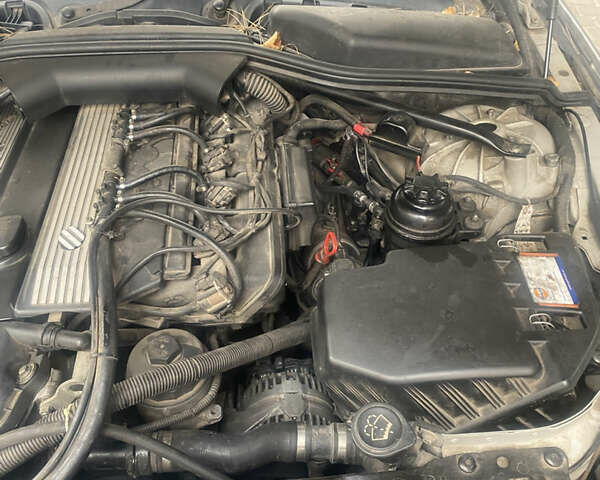 Сірий БМВ 5 Серія, об'ємом двигуна 2.17 л та пробігом 420 тис. км за 7300 $, фото 13 на Automoto.ua