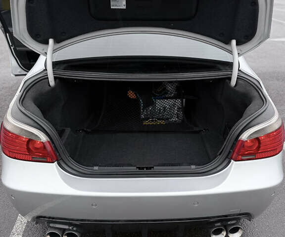 Сірий БМВ 5 Серія, об'ємом двигуна 2.99 л та пробігом 397 тис. км за 10500 $, фото 25 на Automoto.ua