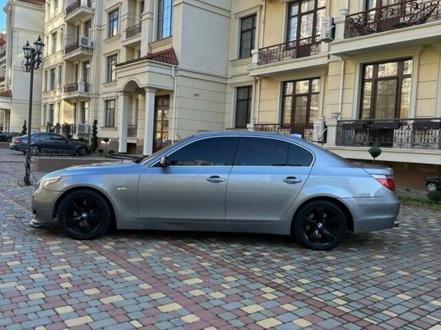 Сірий БМВ 5 Серія, об'ємом двигуна 3 л та пробігом 230 тис. км за 7900 $, фото 3 на Automoto.ua