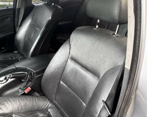 Серый БМВ 5 Серия, объемом двигателя 3 л и пробегом 510 тыс. км за 7300 $, фото 11 на Automoto.ua