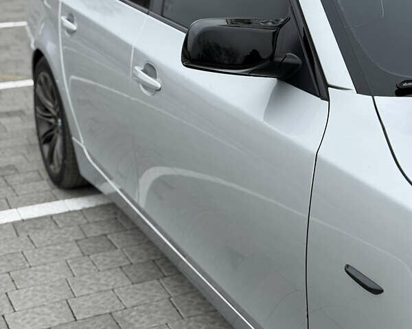 Сірий БМВ 5 Серія, об'ємом двигуна 3 л та пробігом 330 тис. км за 9400 $, фото 8 на Automoto.ua