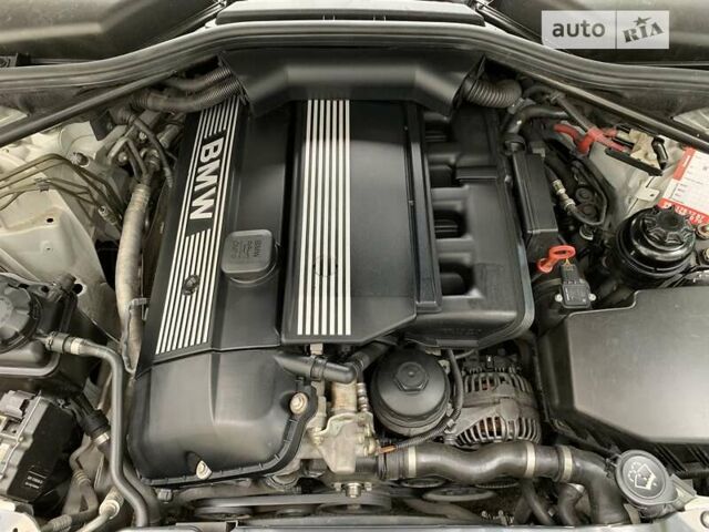 Серый БМВ 5 Серия, объемом двигателя 3 л и пробегом 240 тыс. км за 10500 $, фото 38 на Automoto.ua