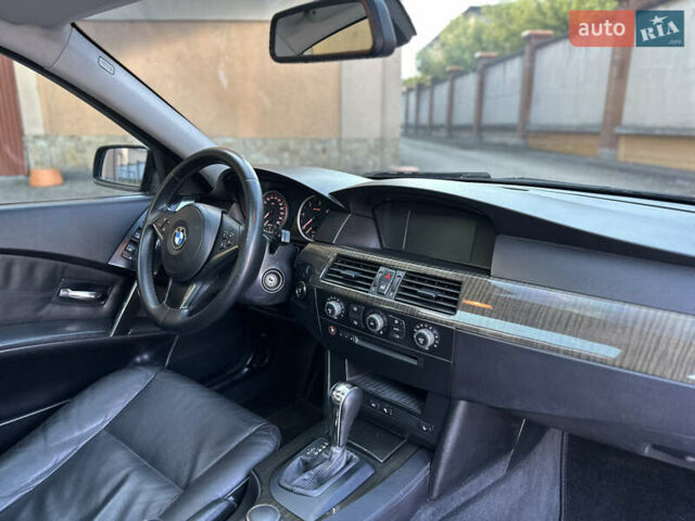 Серый БМВ 5 Серия, объемом двигателя 3 л и пробегом 297 тыс. км за 11000 $, фото 19 на Automoto.ua