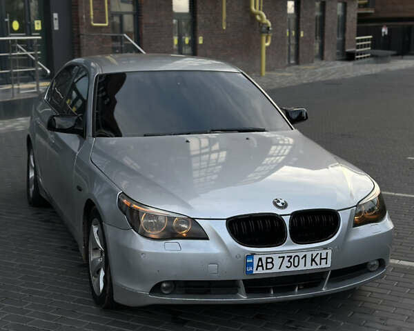 Серый БМВ 5 Серия, объемом двигателя 2.2 л и пробегом 302 тыс. км за 6600 $, фото 9 на Automoto.ua