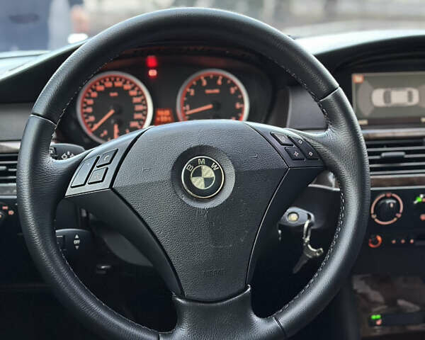 Серый БМВ 5 Серия, объемом двигателя 2.2 л и пробегом 302 тыс. км за 6600 $, фото 12 на Automoto.ua