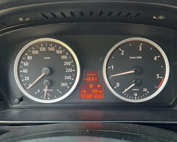 Серый БМВ 5 Серия, объемом двигателя 2.5 л и пробегом 372 тыс. км за 8300 $, фото 11 на Automoto.ua