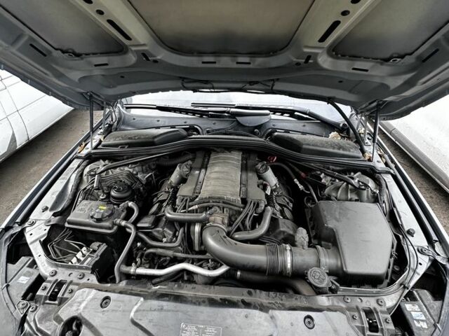 Серый БМВ 5 Серия, объемом двигателя 4.4 л и пробегом 318 тыс. км за 9999 $, фото 18 на Automoto.ua