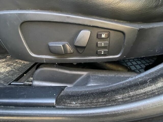 БМВ 5 Серия 2004 в Запорожье на Automoto.ua Серый БМВ 5 Серия, объемом двигателя 0 л и пробегом 355 тыс. км за 9600 $, фото 11 на Automoto.ua