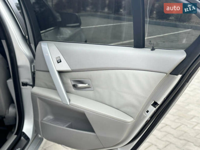 Сірий БМВ 5 Серія, об'ємом двигуна 3 л та пробігом 341 тис. км за 8300 $, фото 16 на Automoto.ua