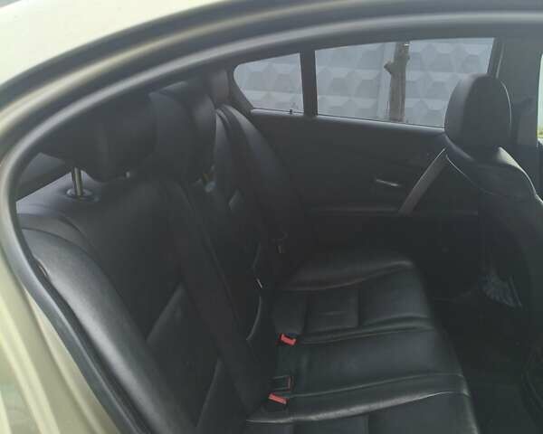 Серый БМВ 5 Серия, объемом двигателя 2 л и пробегом 360 тыс. км за 7300 $, фото 14 на Automoto.ua