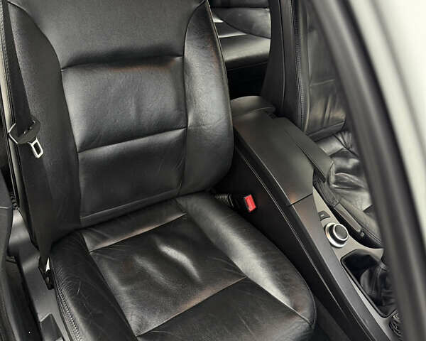 Сірий БМВ 5 Серія, об'ємом двигуна 3 л та пробігом 330 тис. км за 9400 $, фото 19 на Automoto.ua